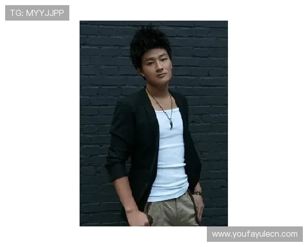 大众娱乐网独家报道明星访谈揭秘他们的真实生活